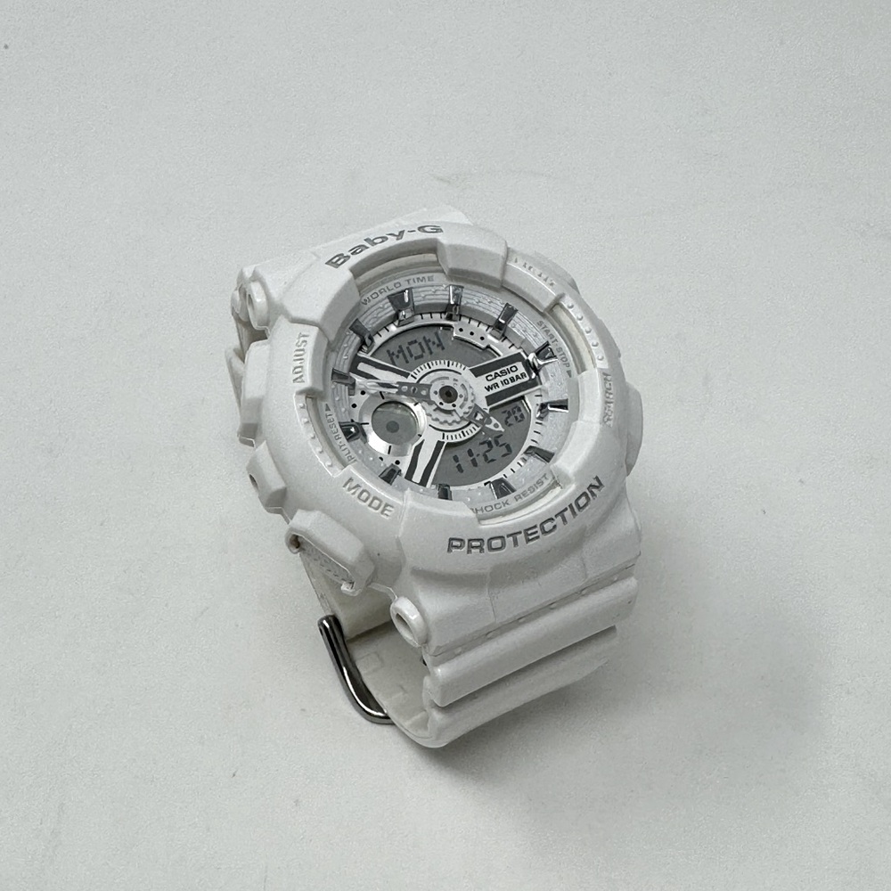 Vintage Baby-G CASIO 5338 BA110 white
New batter
